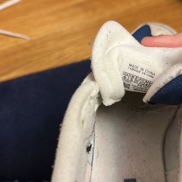 Vintage Reebok sneakers🩷💙 - Picture 6 of 6